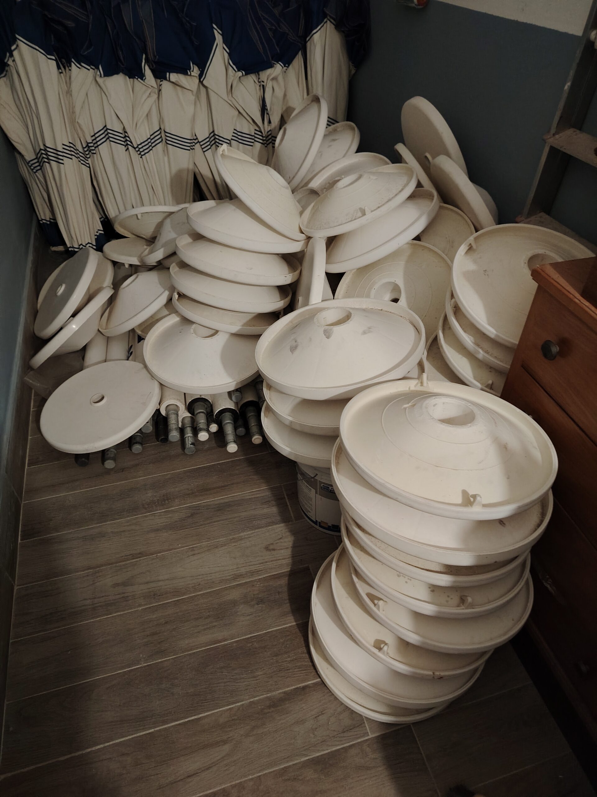 Vendesi pali ombrelloni professionali