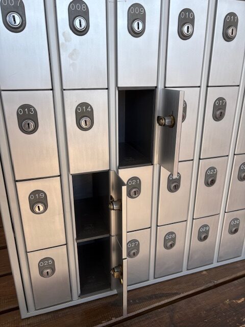 Vendesi armadio portavalori