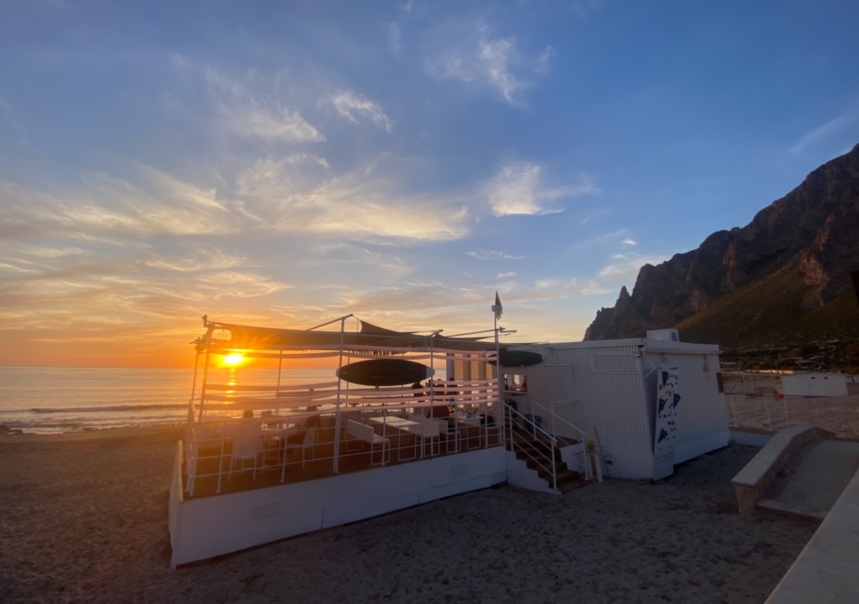Bar/ristorante in spiaggia BAIA CORNINO CUSTONACI