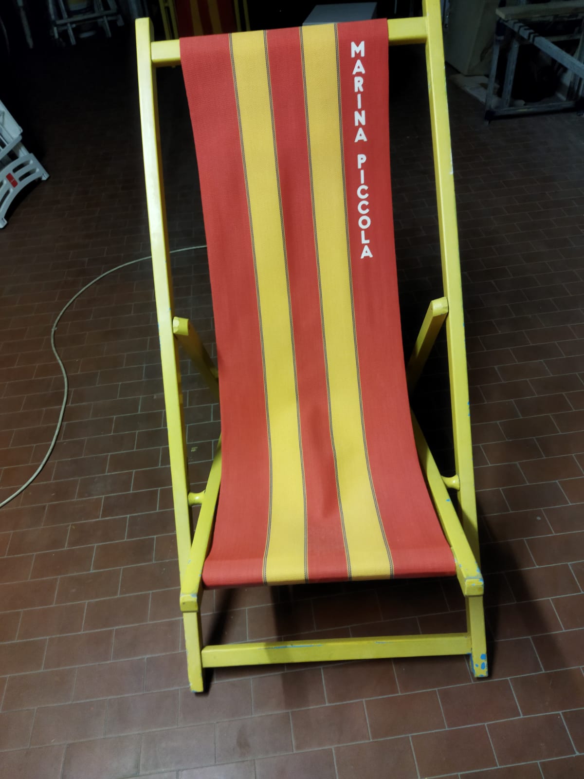 Sdraio spiaggia attrezzatura professionale