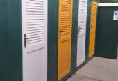 3 blocchi cabine in legno in ottime condizioni