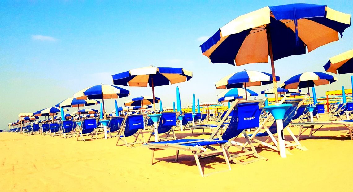 Bagno Mergellina Viareggio