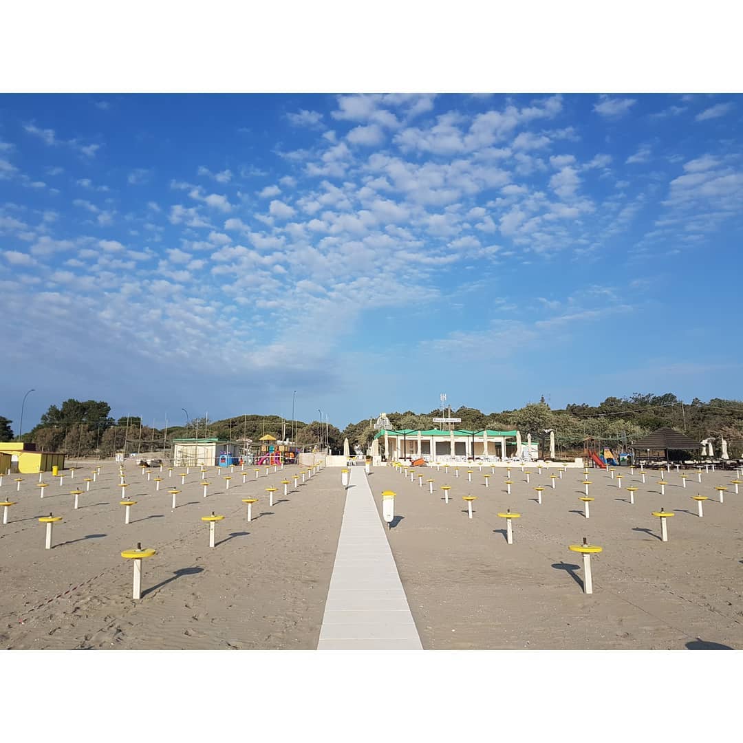 bagni tiziano punta marina