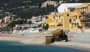 Ripascimento della spiaggia di Varigotti