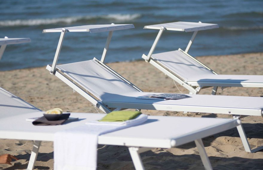 lettini da spiaggia professionali
