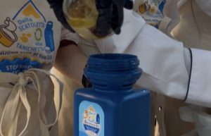 Stop Food Oils and Fats in the Sea