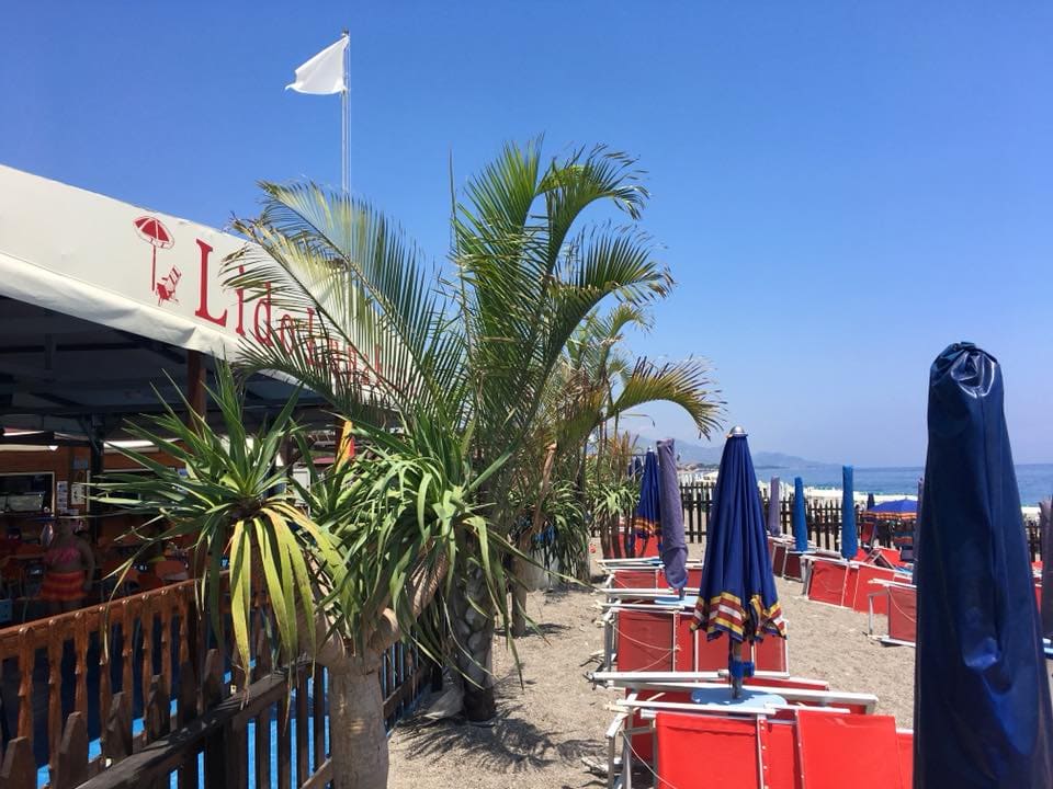 Lido Luna Rossa Fondachello Catania Sicilia