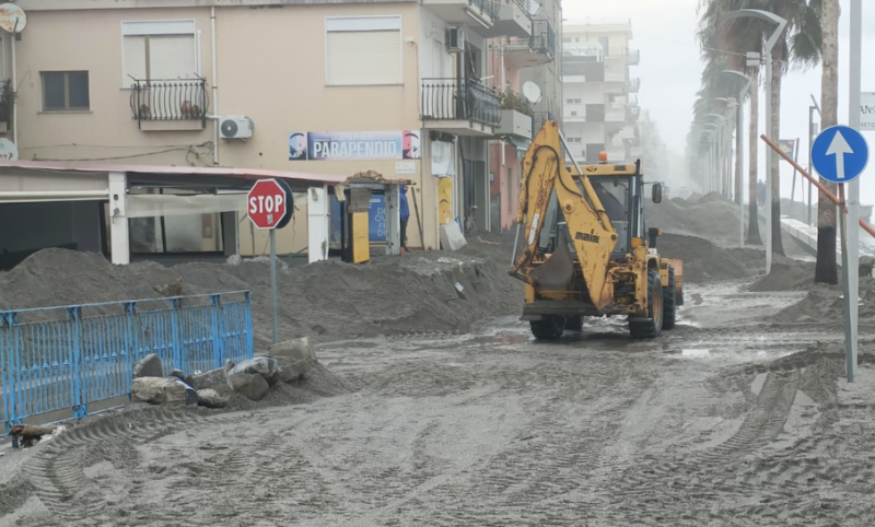 ciclone harry ricostruzione