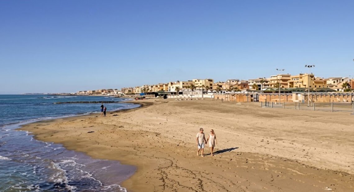 Stabilimenti balneari e spiagge sul litorale di Ostia Roma