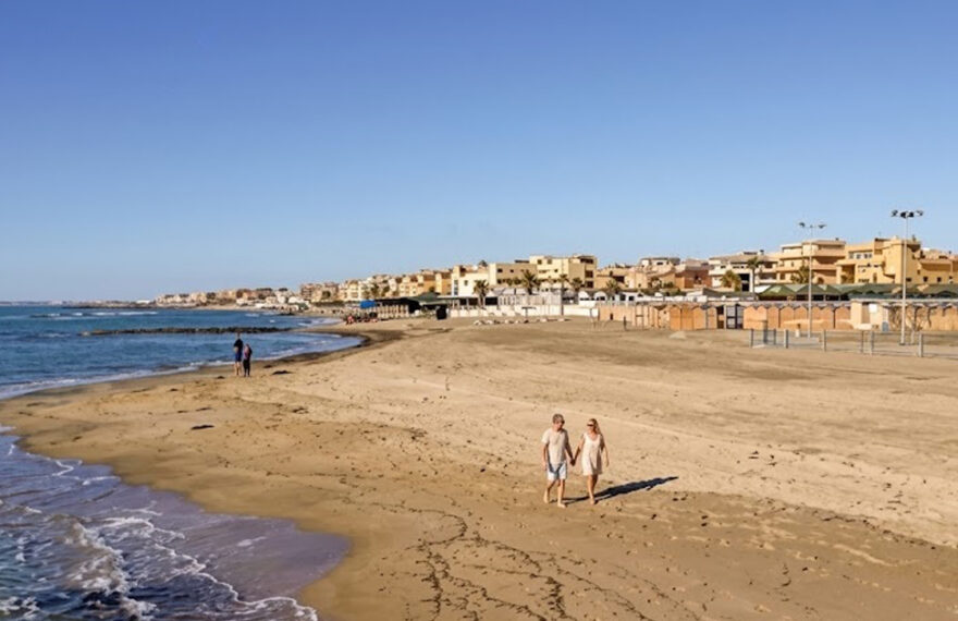 Stabilimenti balneari e spiagge sul litorale di Ostia Roma
