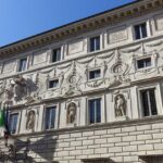 Facciata esterna del palazzo storico di Palazzo Spada a Roma, sede del Consiglio di Stato