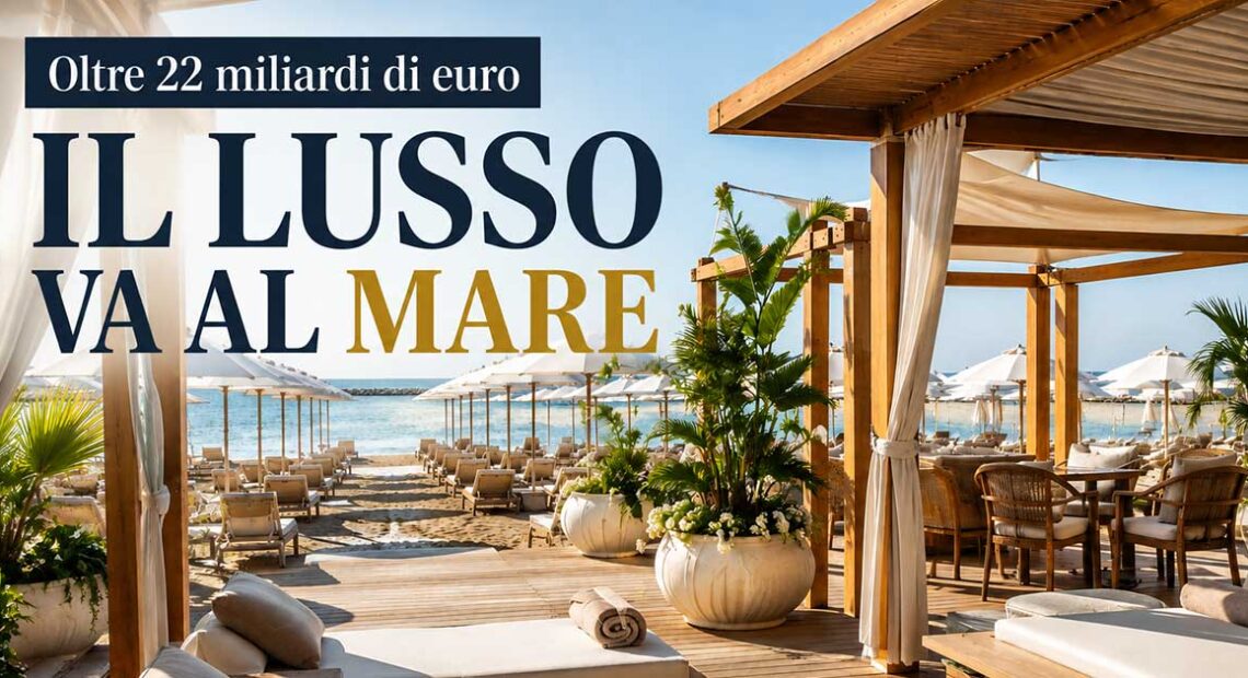 Lounge e gazeboli in legno di uno stabilimento balneare di lusso sulla spiaggia