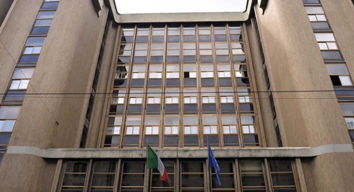 Facciata esterna della sede del TAR Lazio a Roma, Tribunale Amministrativo Regionale