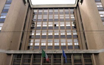Facciata esterna della sede del TAR Lazio a Roma, Tribunale Amministrativo Regionale
