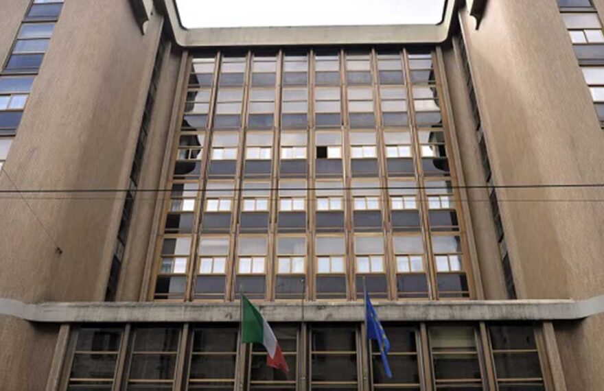 Facciata esterna della sede del TAR Lazio a Roma, Tribunale Amministrativo Regionale