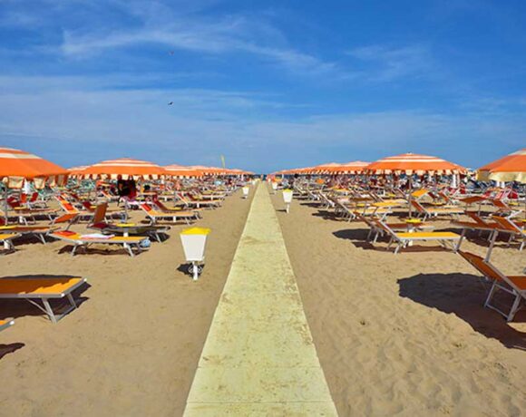 A Rimini nasce il progetto di una maxi-spiaggia, un progetto fra albergatori e balneari