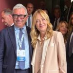 Antonio Capacchione presidente del SIB insieme alla presidente del Consiglio Giorgia Meloni.