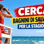 Grafica con bagnino sulla torretta di avvistamento col binocolo e scritta cercasi bagnini di salvataggio per la stagione 2027.