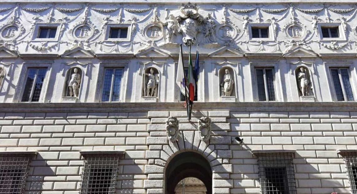 Facciata di Palazzo Spada a Roma, sede del Consiglio di Stato