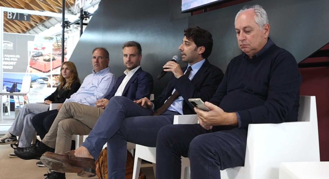 Relatori al convegno sul salvamento in spiaggia e la carenza di bagnini alla fiera InOut di Rimini