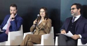 Gli avvocati Giampaolo Austa, Rosamaria Berloco e Pietro Falcicchio di Legal Team al convegno sulle gare balneari.