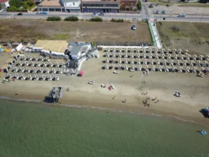 stabilimento abbandonato latina